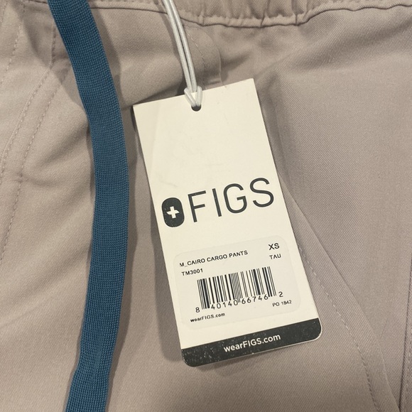 Figs Scrub Set - Picture 3 of 6